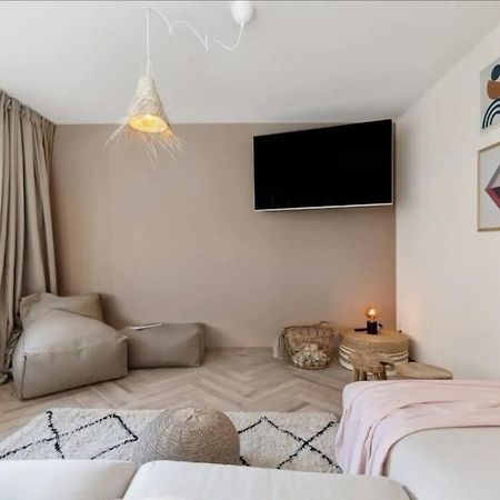 Michelle - Recent Gerenoveerd Stijlvol Appartement 奥斯滕德 外观 照片